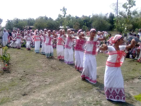 deori girl dancing/জিম'চাঁয়াঁ জিয়ৰি জাঁজুবা